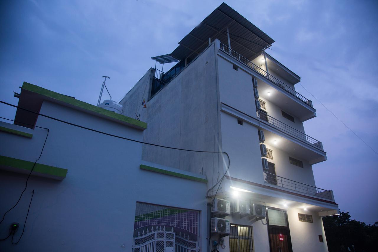 Hotel Oyo 9123 Baghban Residency Gwalior Exterior foto