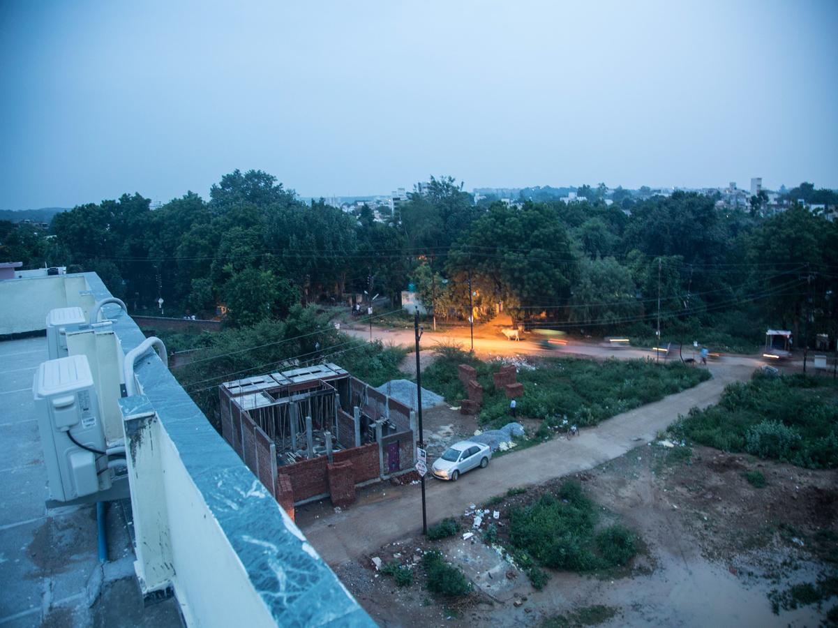 Hotel Oyo 9123 Baghban Residency Gwalior Exterior foto